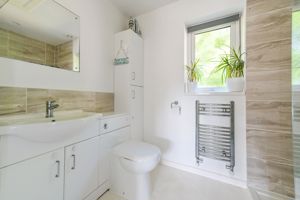 En-Suite- click for photo gallery